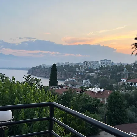 Quena Αττάλεια