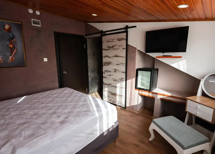 Hotel Quena *